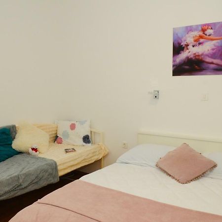 Apartman 3M With Free Parking สปลิท ภายนอก รูปภาพ